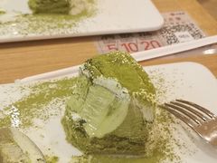 -必胜客(华都店)
