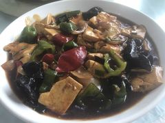 -天乐农家鱼头王(天目湖店)