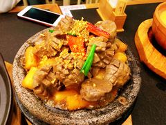 石锅手打牛肉丸-潮堂 · 潮州菜(国贸商城店)