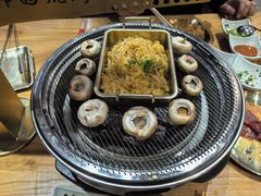 -青瓦餐厅·生鱼片·韩园烤肉(西塔店)