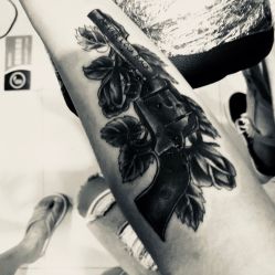 -雕龍堂纹身穿孔洗纹身培训