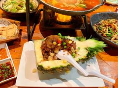 -老滇山寨•云南特色菜•地方菜•民族风情歌舞表演(金碧店)