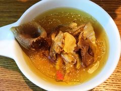 云南经典汽锅鸡-云海肴·汽锅鸡·云南菜(苏州中心店)