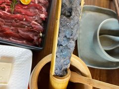 -花菇朵·云山雀 ll 野生菌锅·野果酸汤·精品滇菜(万柳店)