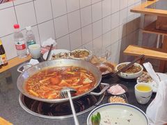-小饕荟雅安贡椒鱼鲜馆(广福桥店)
