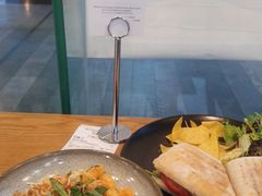 -HELLO 27 意面·沙拉·帕尼尼