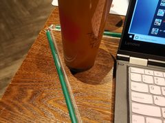 -星巴克臻选(南京金茂览秀城店)