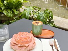 -潮一不贰·法式甜品·生日蛋糕·西式简餐(外滩店)