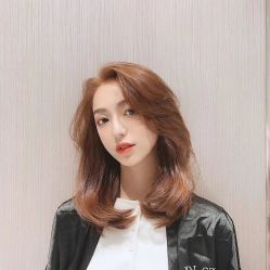 -东秀护肤造型