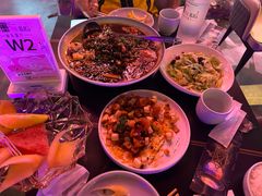 -粉墨特色菜·烧烤音乐酒馆