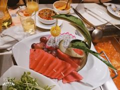 -海底捞火锅鲜切牛肉主题店(长寿路店)