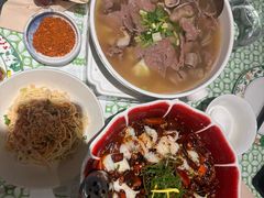 -渔语鱼新川菜Bistro(万象天地店)