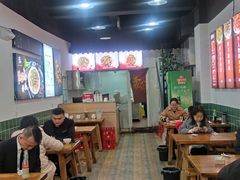 大堂-八风爆肚面(海亮新英里店)