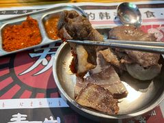 -青瓦炭韩潮烤肉(花园道店)