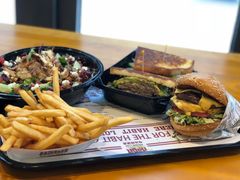 -The Habit Burger Grill 哈比特汉堡(复兴soho店)
