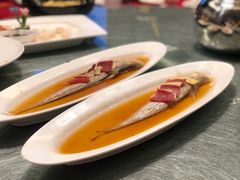 -新镇江酒家(南京西路店)