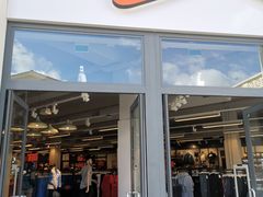 -卡斯特罗马诺名品奥特莱斯