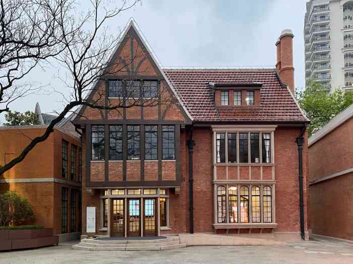 66梧桐院天平邻里汇乌鲁木齐南路店