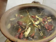 藥膳湯底-威邵鸡煲(西华路总店)