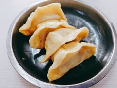 -黄阿姨锅贴大王(万航渡路店)