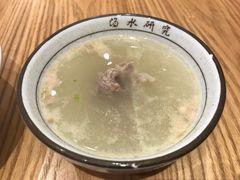 例汤-狮头牌卤味研究所·卤味饭(花城汇南区店)