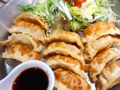 煎饺子-炒码先生·韩餐炸鸡披萨(西塔店)