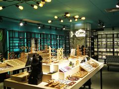 -Trend1881视光·蔡司视觉(领展广场店)
