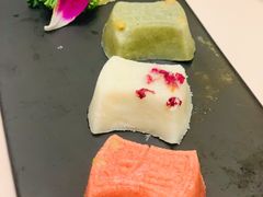 苏式小方糕-得月楼·省级非遗·传统苏帮菜(观前店)