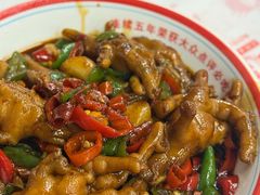 -堂瓦里·33年传统赣菜(第一街区店)