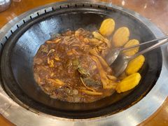 -铁锅炖灶台鱼老三炖鱼馆