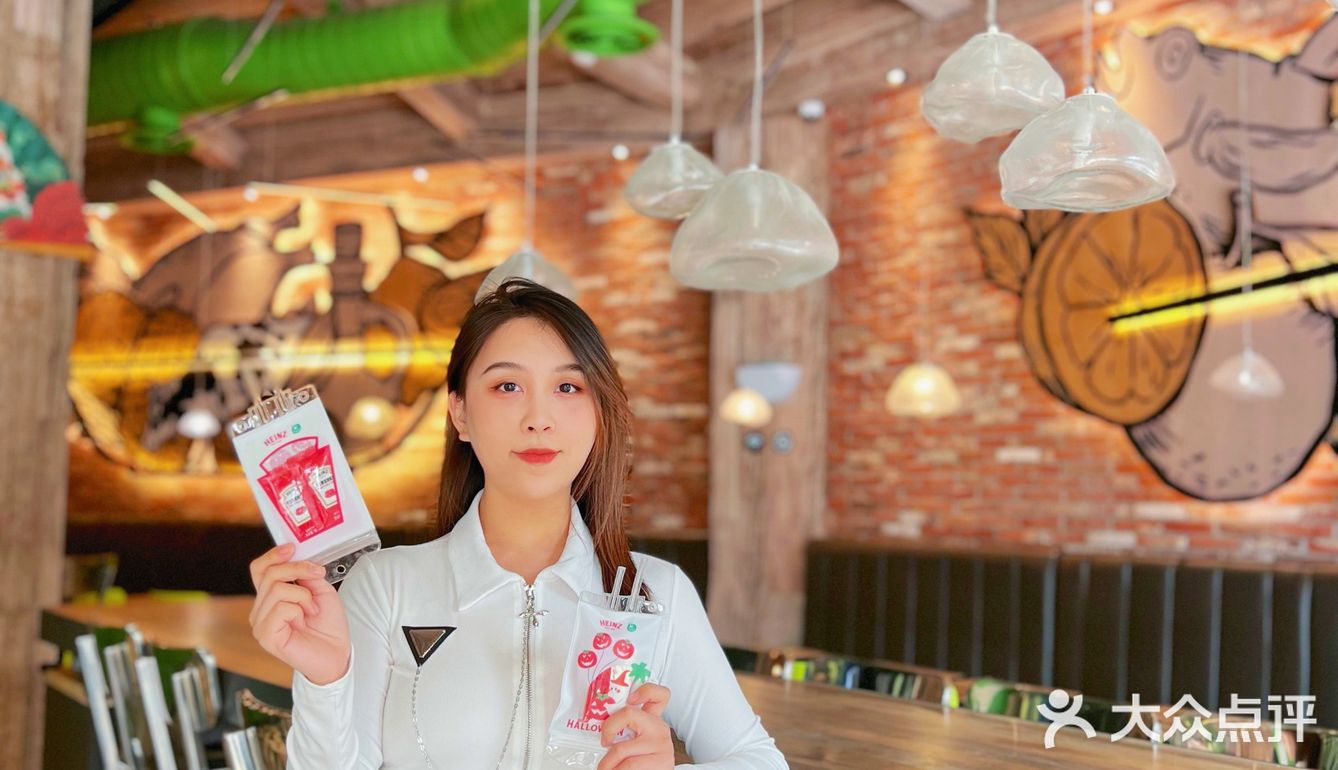 亨氏 X KPRO联名🥳，打开万圣节套餐吃法的新世界！！