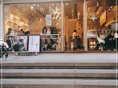 门面-喜茶(上海打浦桥日月光gelato lab+店)