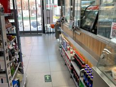 -便利蜂(创展大厦102号店)