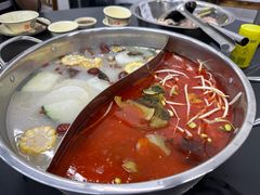 酸辣锅底-周良天山牛杂城(天山路总店)