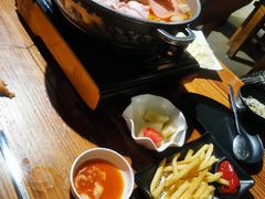 -辛明堂洞韩式芝士年糕火锅(万达店)
