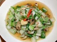 -王慧洁开口虾水饺·地道东北菜(银泰城店)