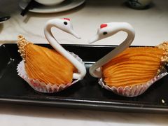 鲜果榴莲天鹅酥-陶陶居酒家(海岸城店)