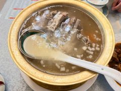 -汗腾格里·风味餐厅(新疆驻京办店)