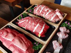 -湊湊火锅·茶憩(南京东路悦荟店)