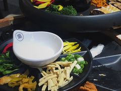 菌王过桥米线-南桥帮(昆百大·泰业城店)