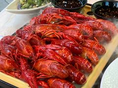 -肥肥虾庄·金牌油焖大虾(沙湖店)