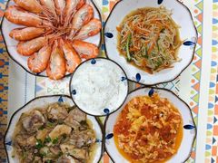 -乐禧母婴全自营月嫂(宝山店)