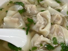 -周震馄饨
