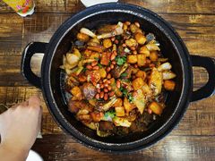 -老钟家烤羊排·敦伊阁清真餐厅胡羊焖饼