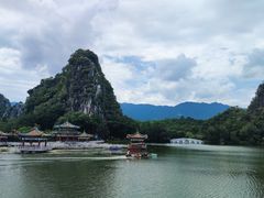 -星湖旅游景区七星岩