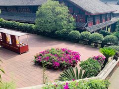 -峨眉山报国寺