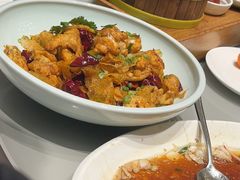 荷塘香锅牛蛙-红城阁·上海味道(四平路店)