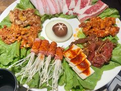 -三国惹火烤肉·中日韩烤肉集合店(百草路店)