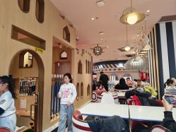 -奈尔宝·儿童乐园·亲子餐厅(前滩店)