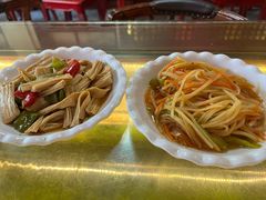-金杨拉面王小吃面馆·牛三宝面·红烧牛肉粉
